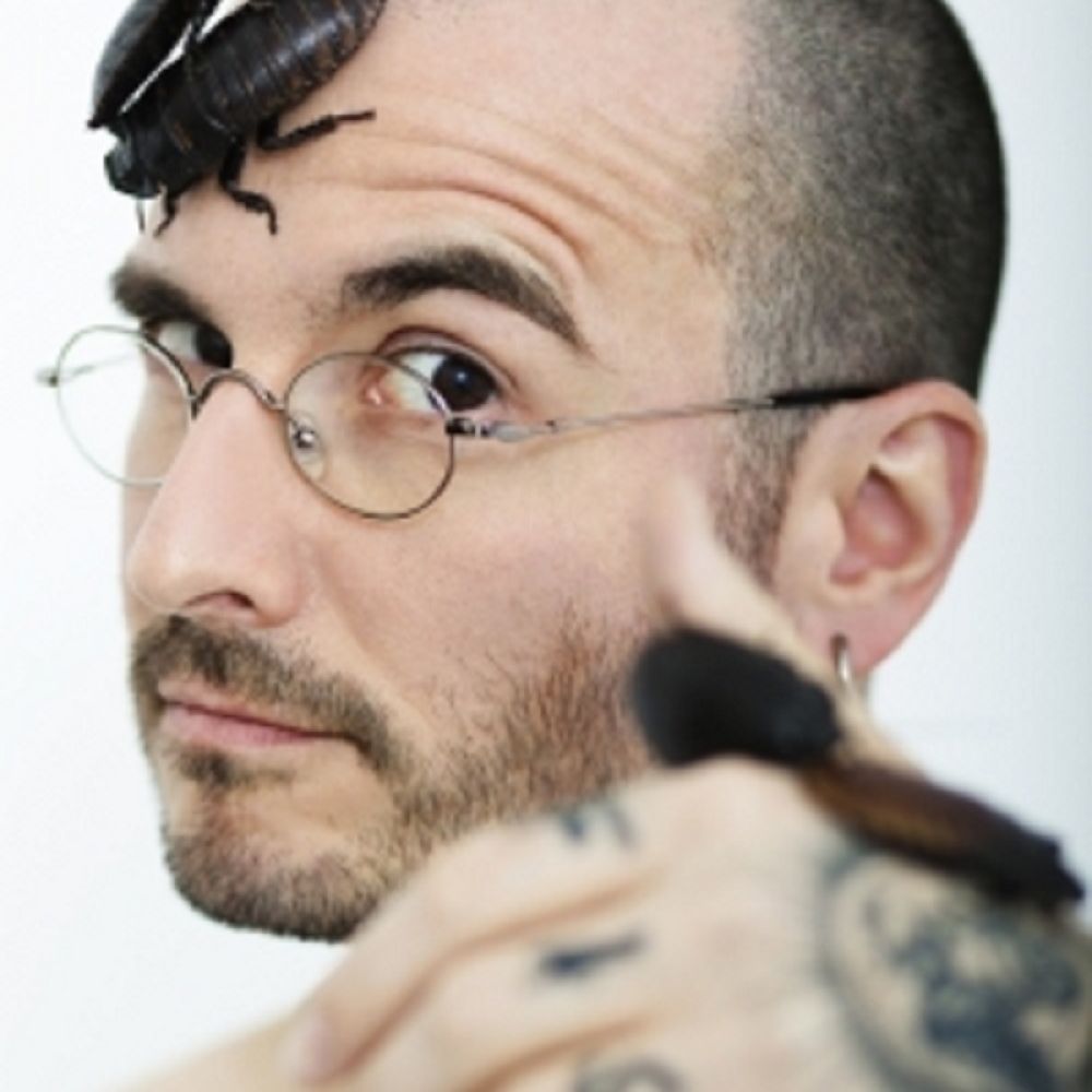 Dr. Mark Benecke