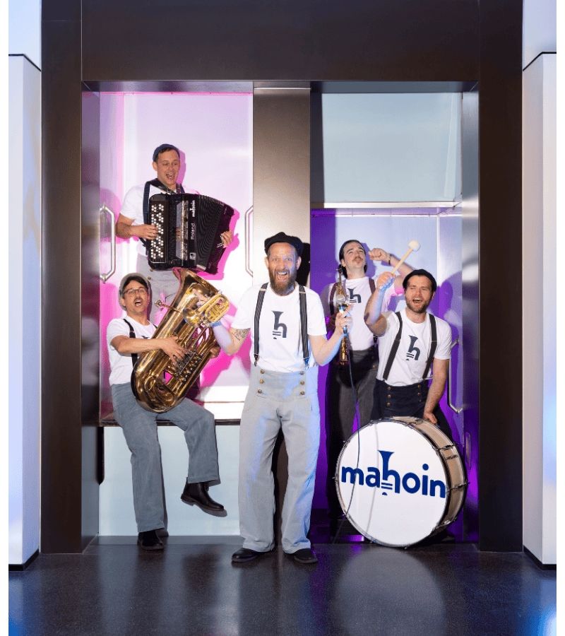 mahoin