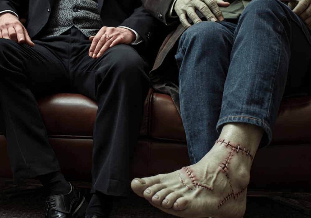 Monster auf der Couch